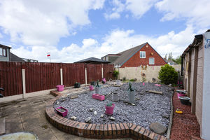 Photo 14- click for photo gallery